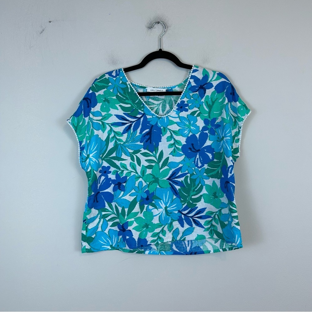 Emily Daniels | Blue Floral Linen Blend Short Sleeve Blouse Size Large